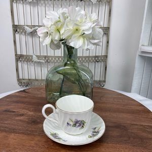 Vintage Fine Bone China Hayward Warwick  Tea cup set.